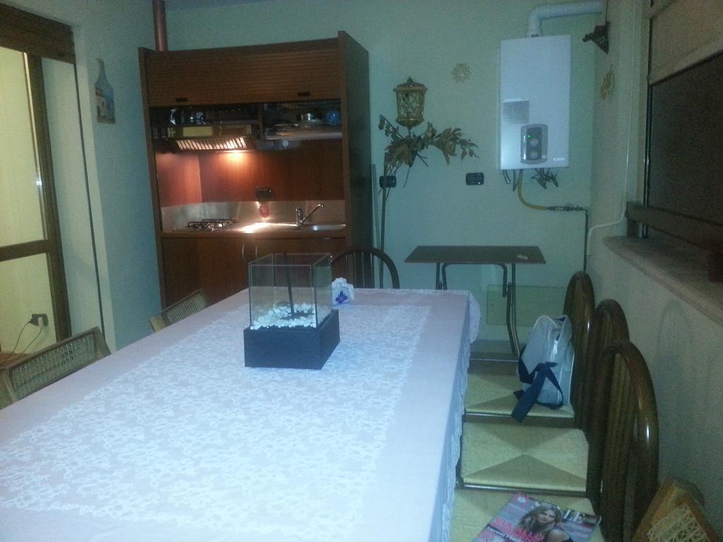 Reggio Central House Low Cost Per 4 Reggio di Calabria Kültér fotó