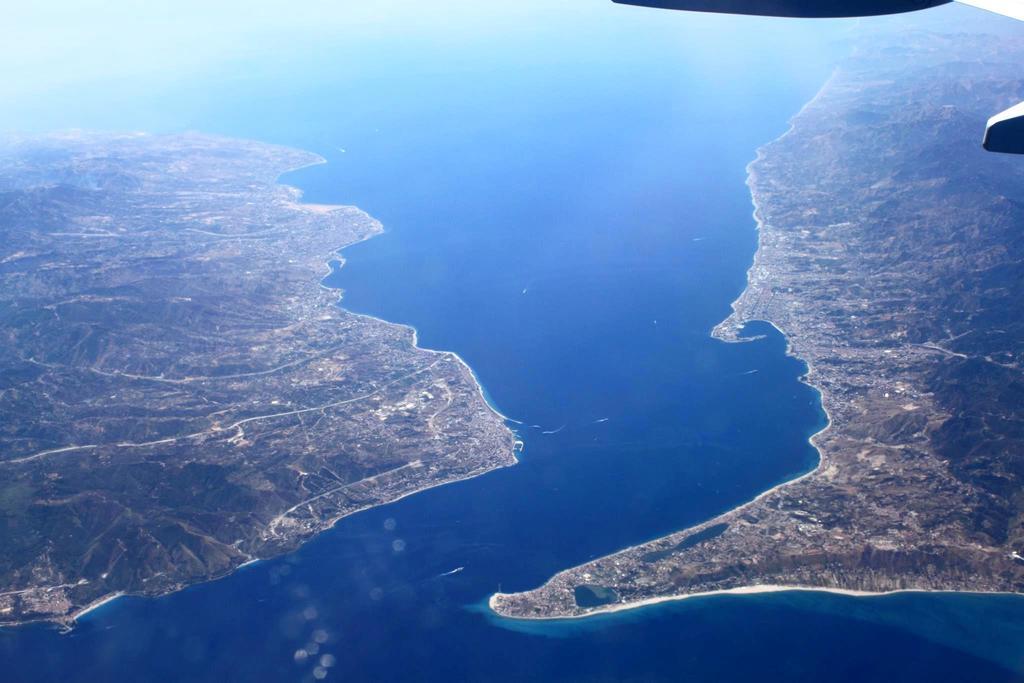 Reggio Central House Low Cost Per 4 Reggio di Calabria Kültér fotó