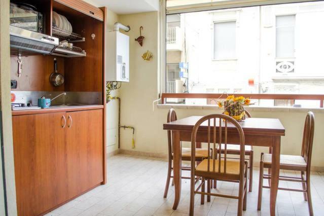 Reggio Central House Low Cost Per 4 Reggio di Calabria Kültér fotó